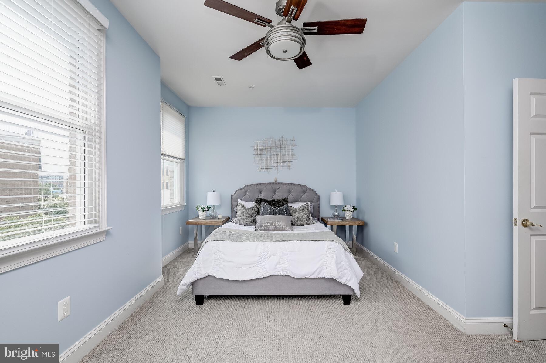 HARBORVIEW - Residential Lease