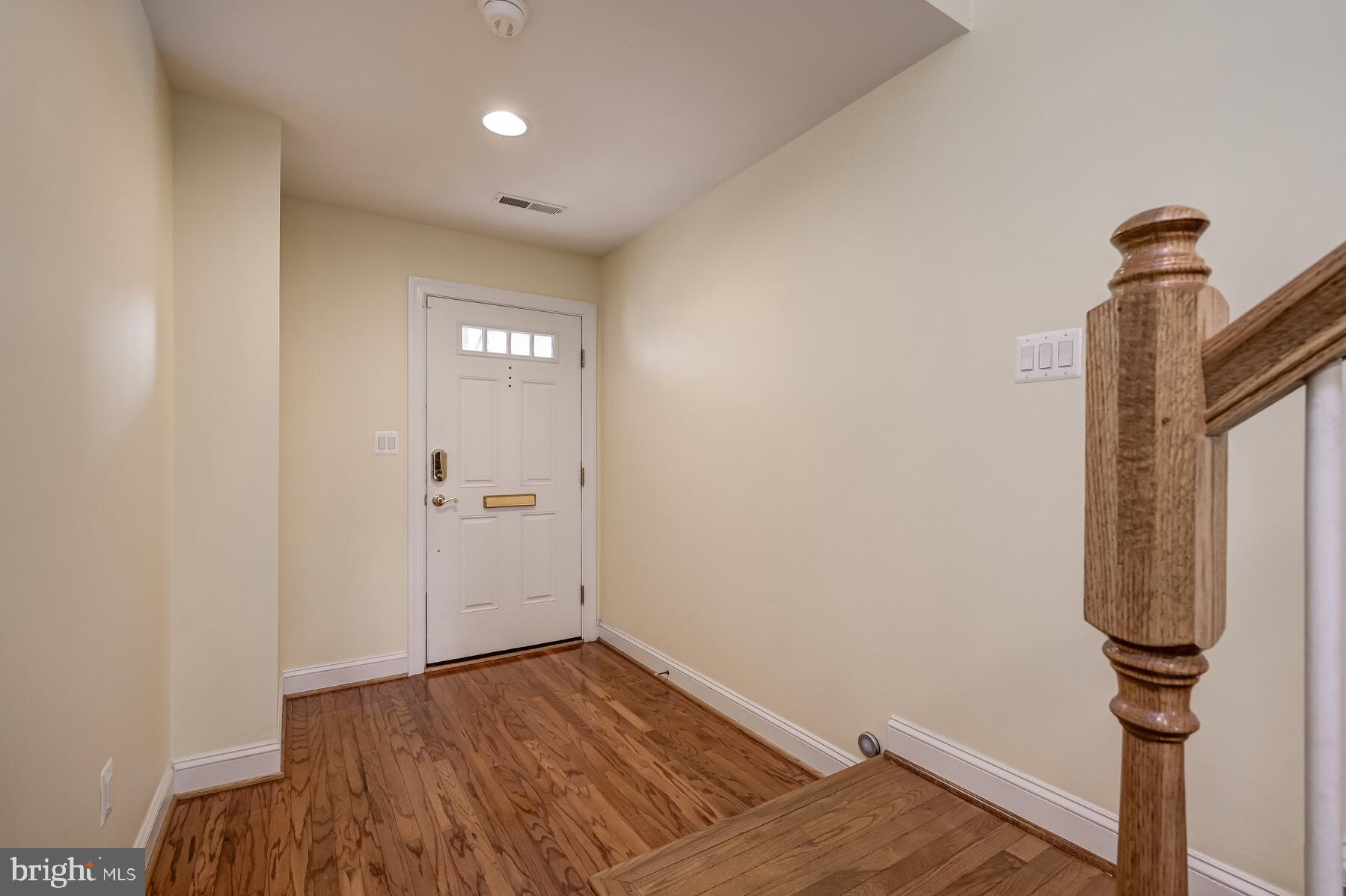 HARBORVIEW - Residential Lease