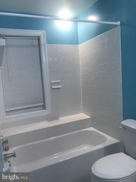 LAKE RIDGE - Residential Lease