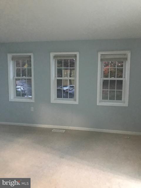 LAKE RIDGE - Residential Lease