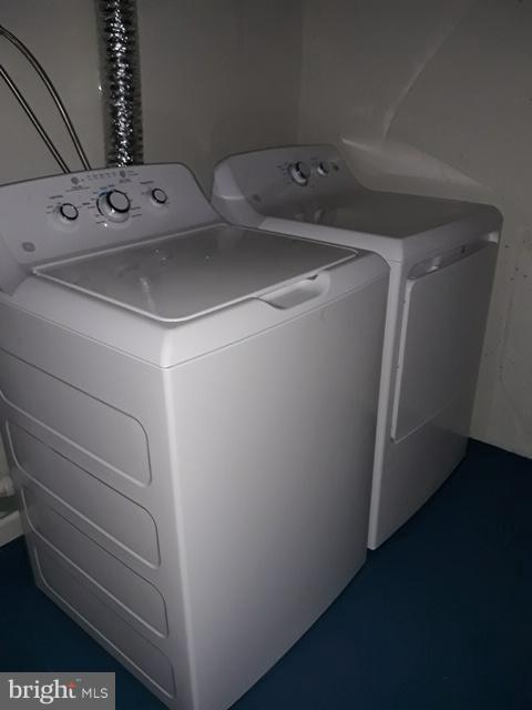 LAKE RIDGE - Residential Lease