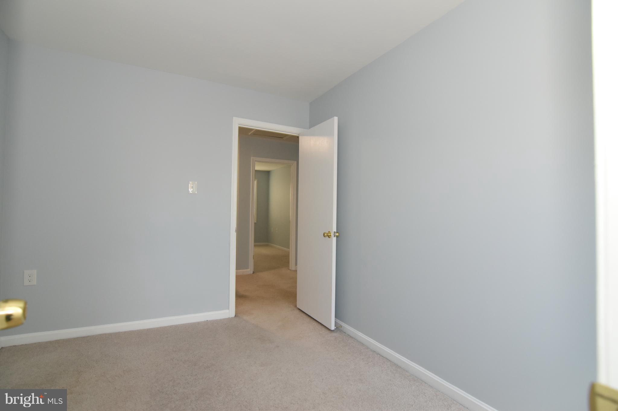 LAKE RIDGE - Residential Lease