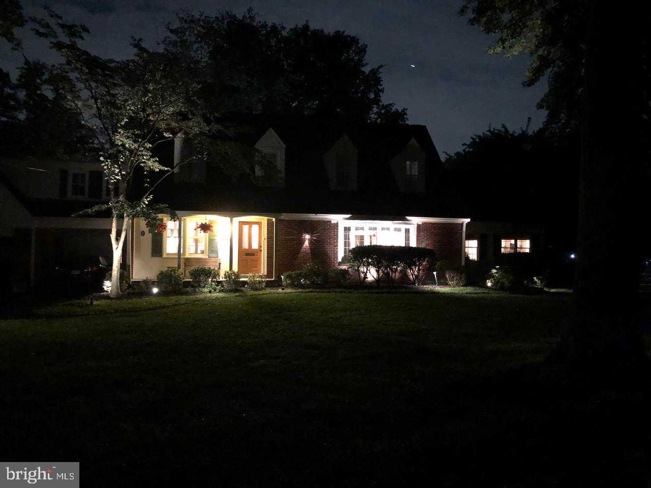 9211 FOREST HAVEN DRIVE