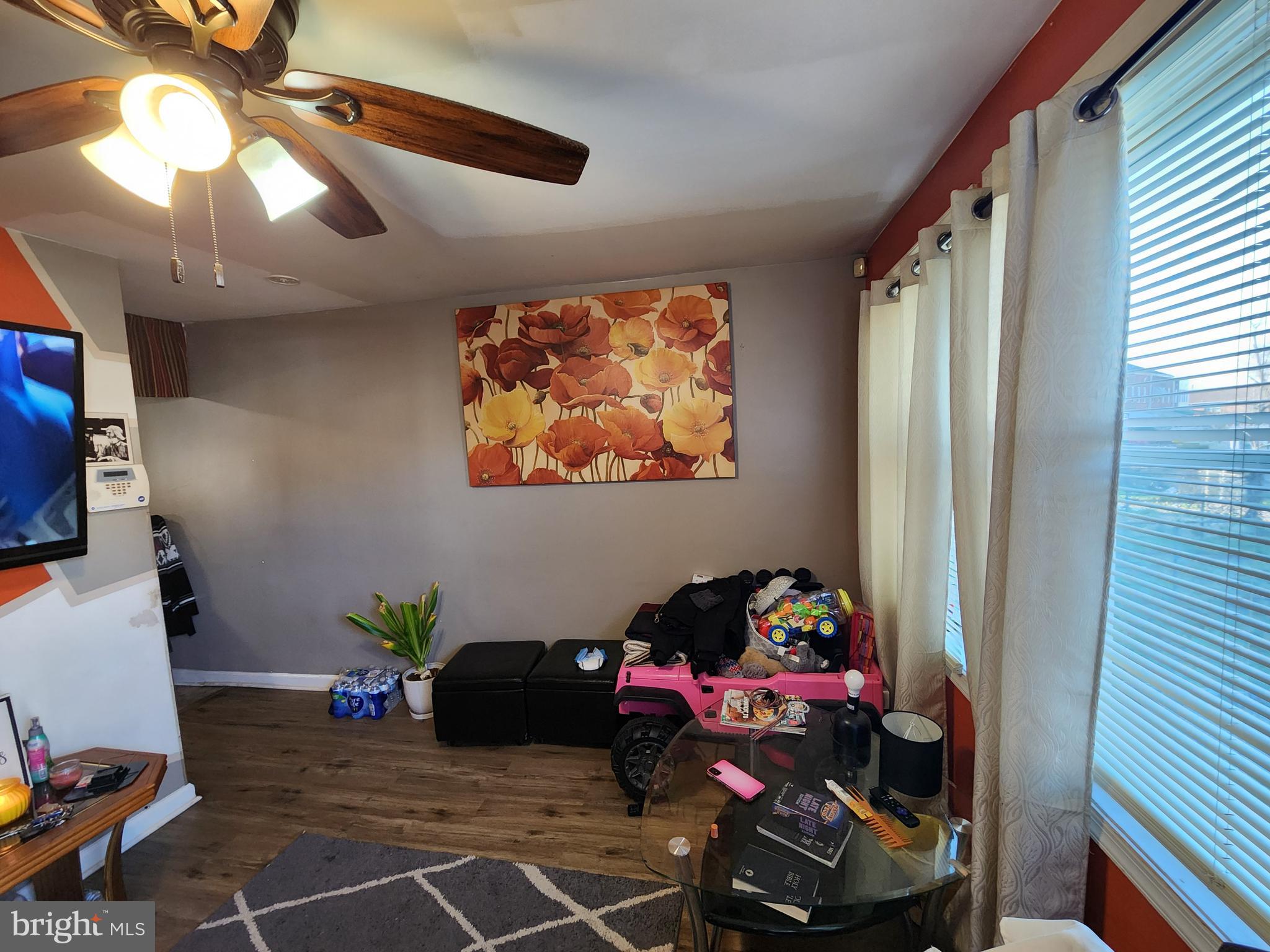 CHERRY HILL - Residential