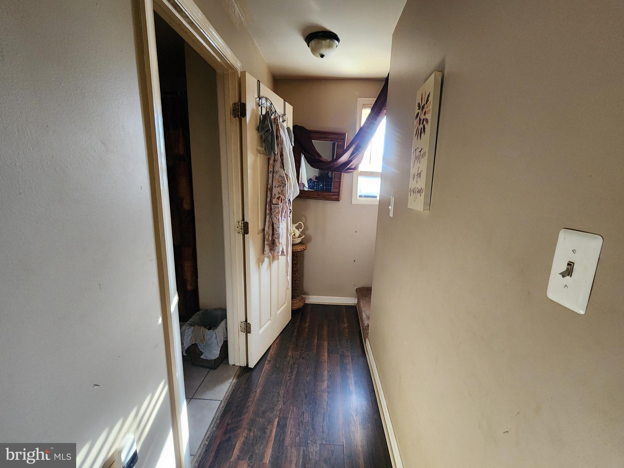 CHERRY HILL - Residential