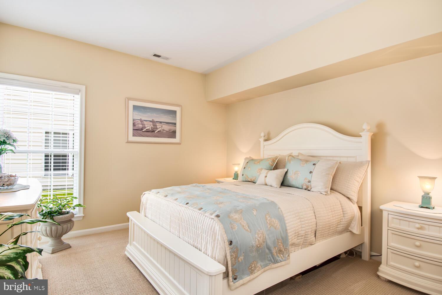 SYMPHONY VILLAGE AT CENTREVILLE - Residential