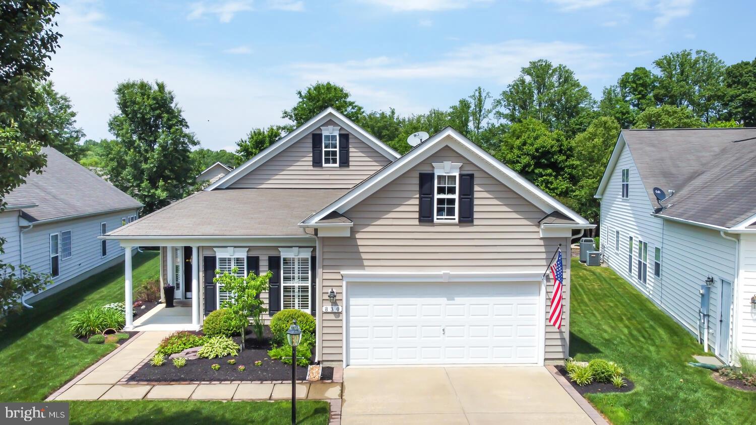 SYMPHONY VILLAGE AT CENTREVILLE - Residential