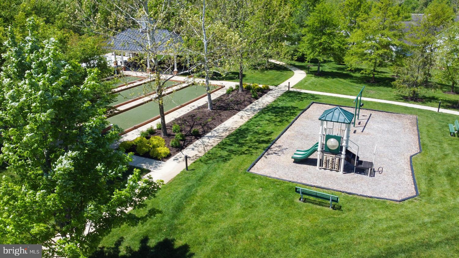 SYMPHONY VILLAGE AT CENTREVILLE - Residential