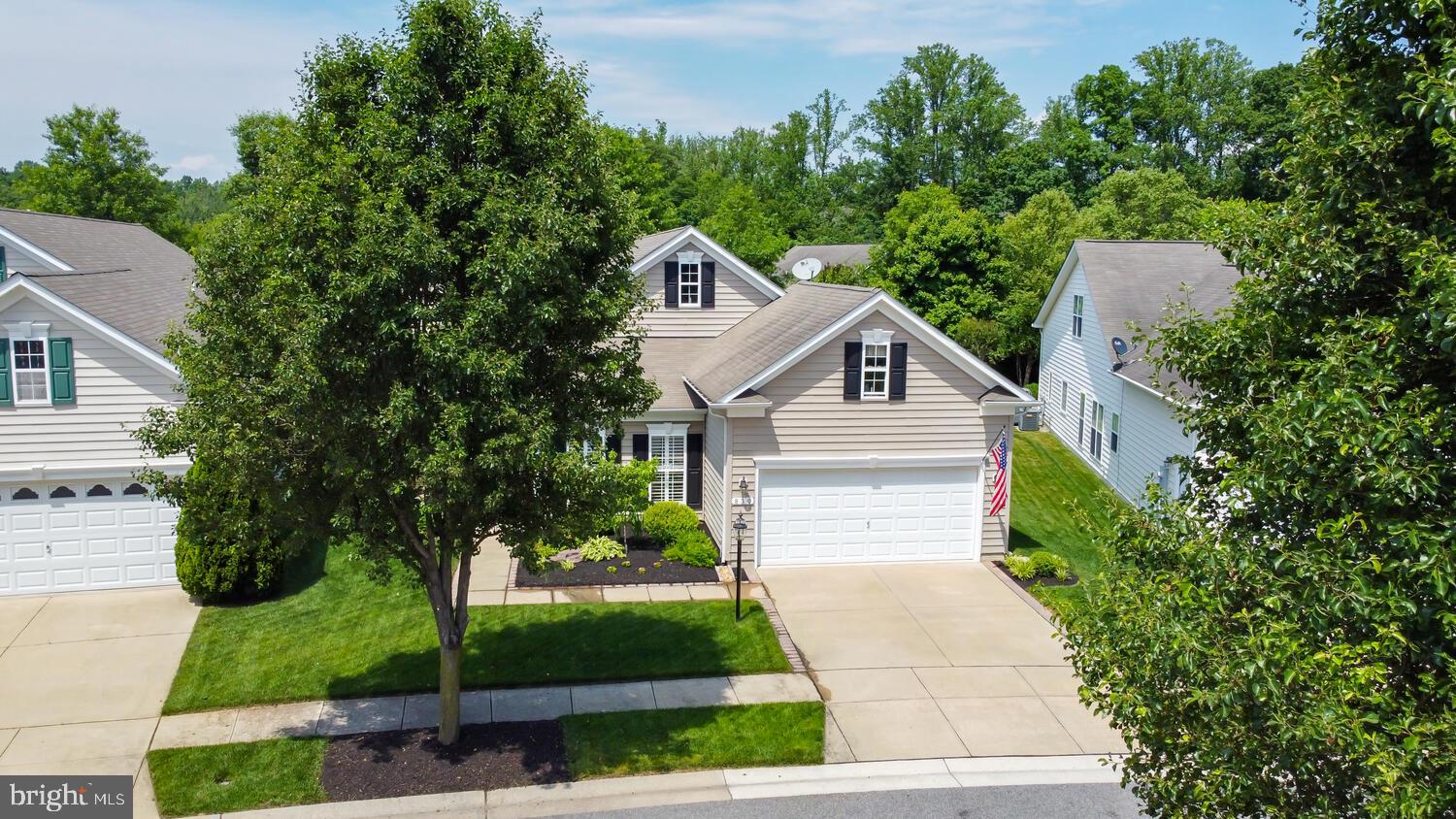 SYMPHONY VILLAGE AT CENTREVILLE - Residential