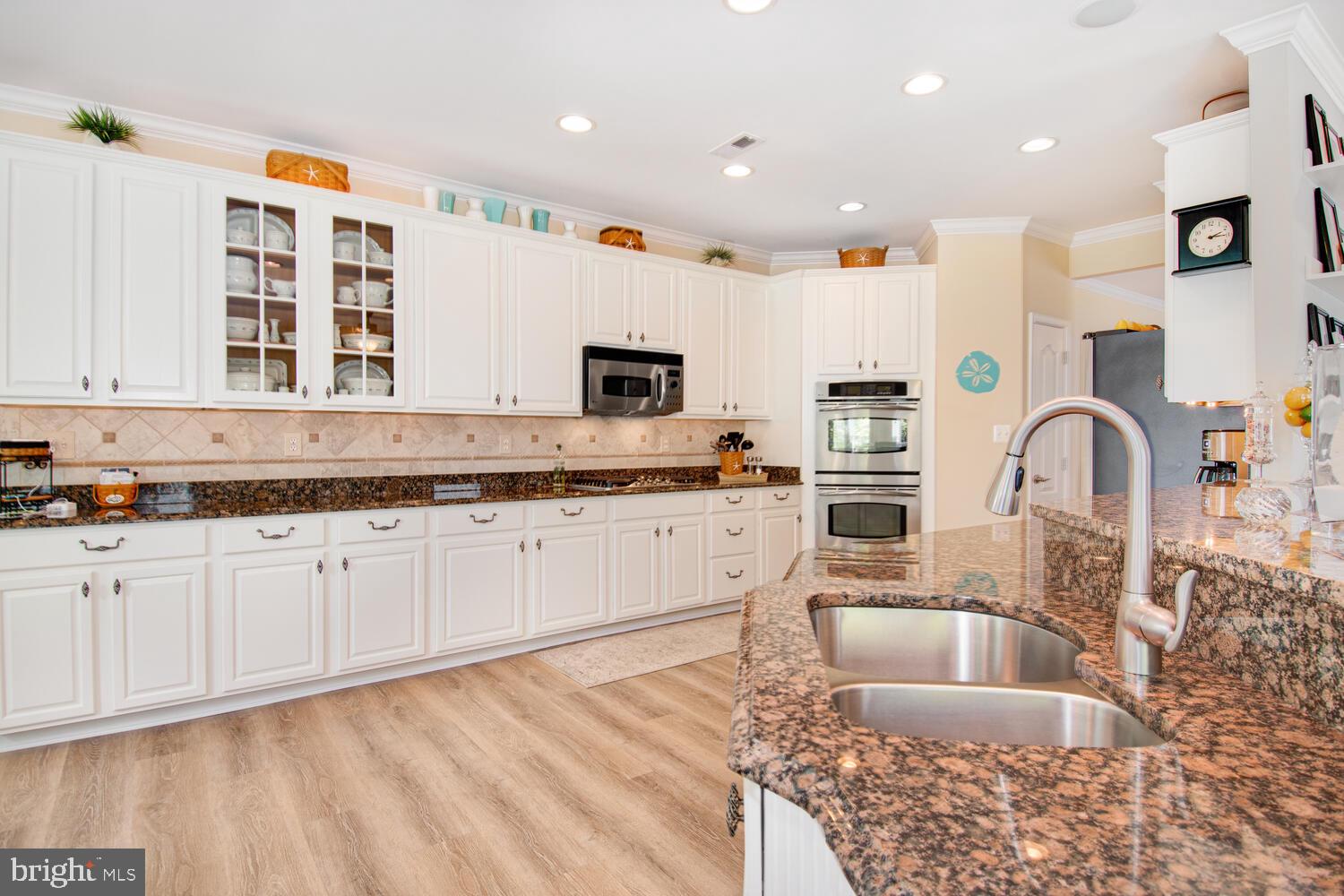 SYMPHONY VILLAGE AT CENTREVILLE - Residential