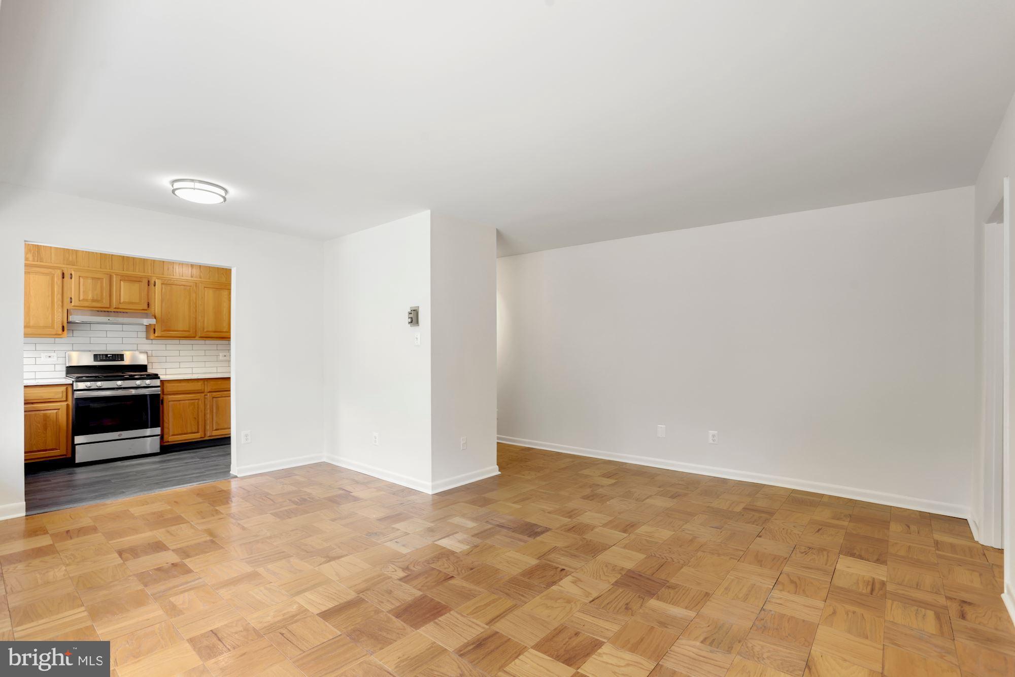 PARKSIDE CONDOMINIUMS - Residential