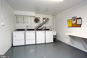 PARKSIDE CONDOMINIUMS - Residential