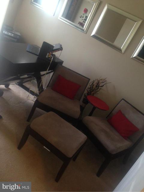 WESTBURY PUB - Residential