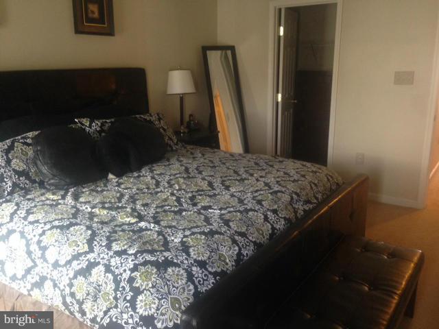 WESTBURY PUB - Residential