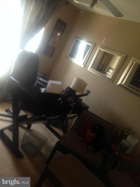 WESTBURY PUB - Residential