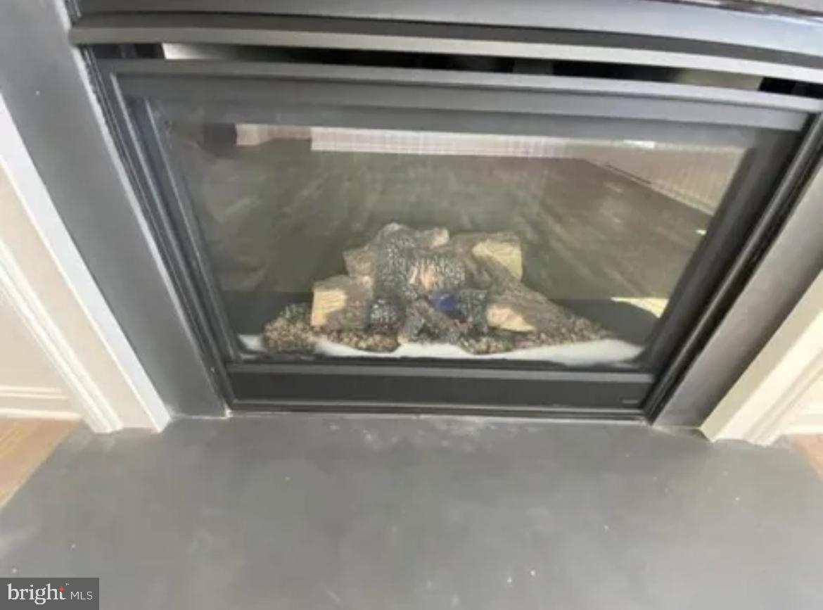 OLD TRAILS - Residential