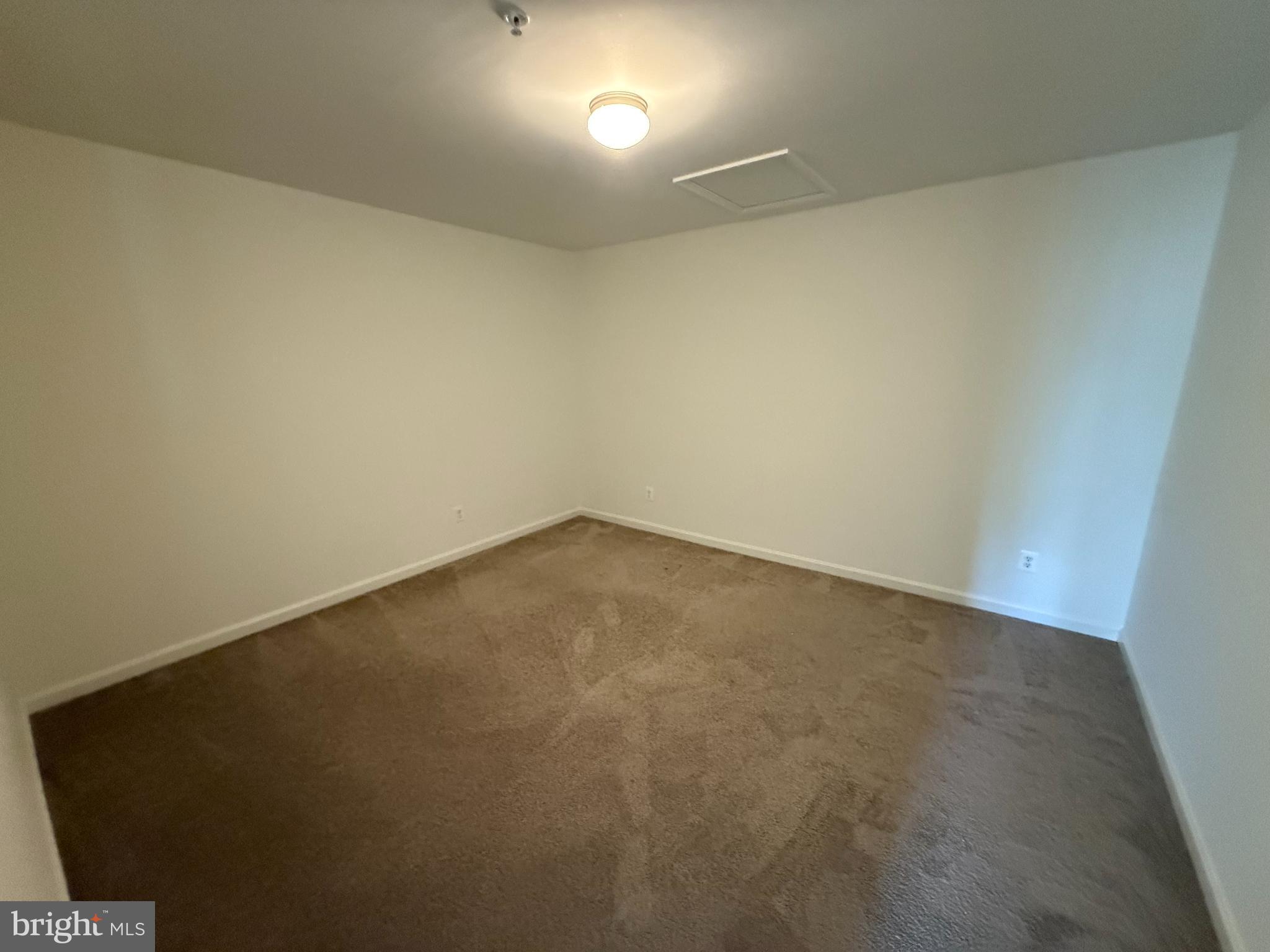 116 TRAILS WAY