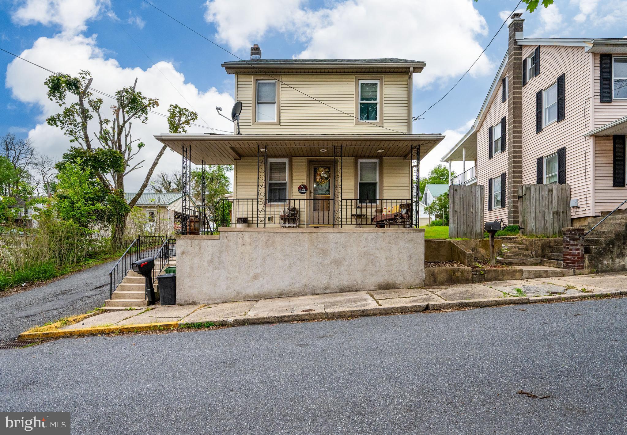 PINE GROVE - Residential