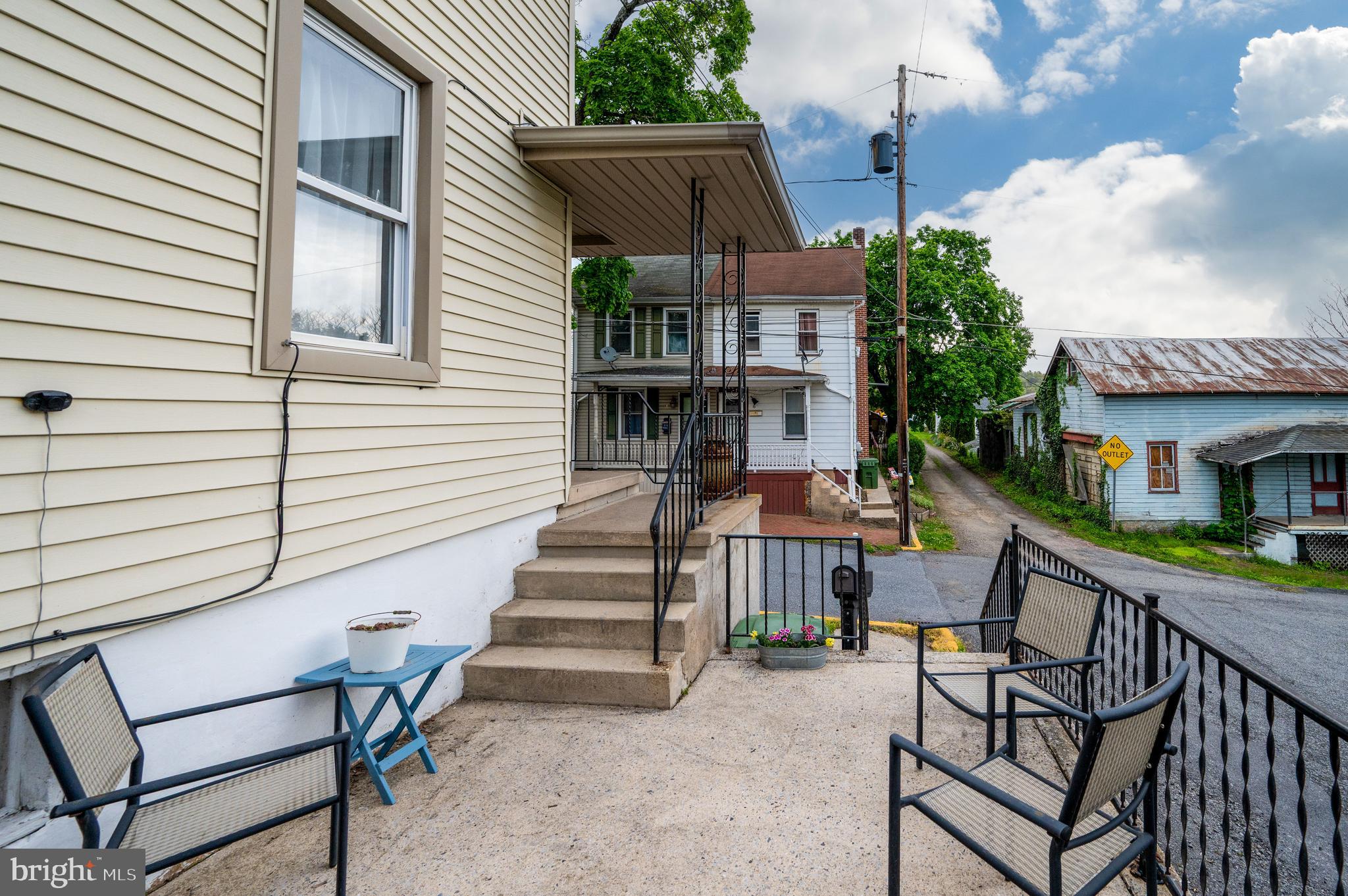 PINE GROVE - Residential