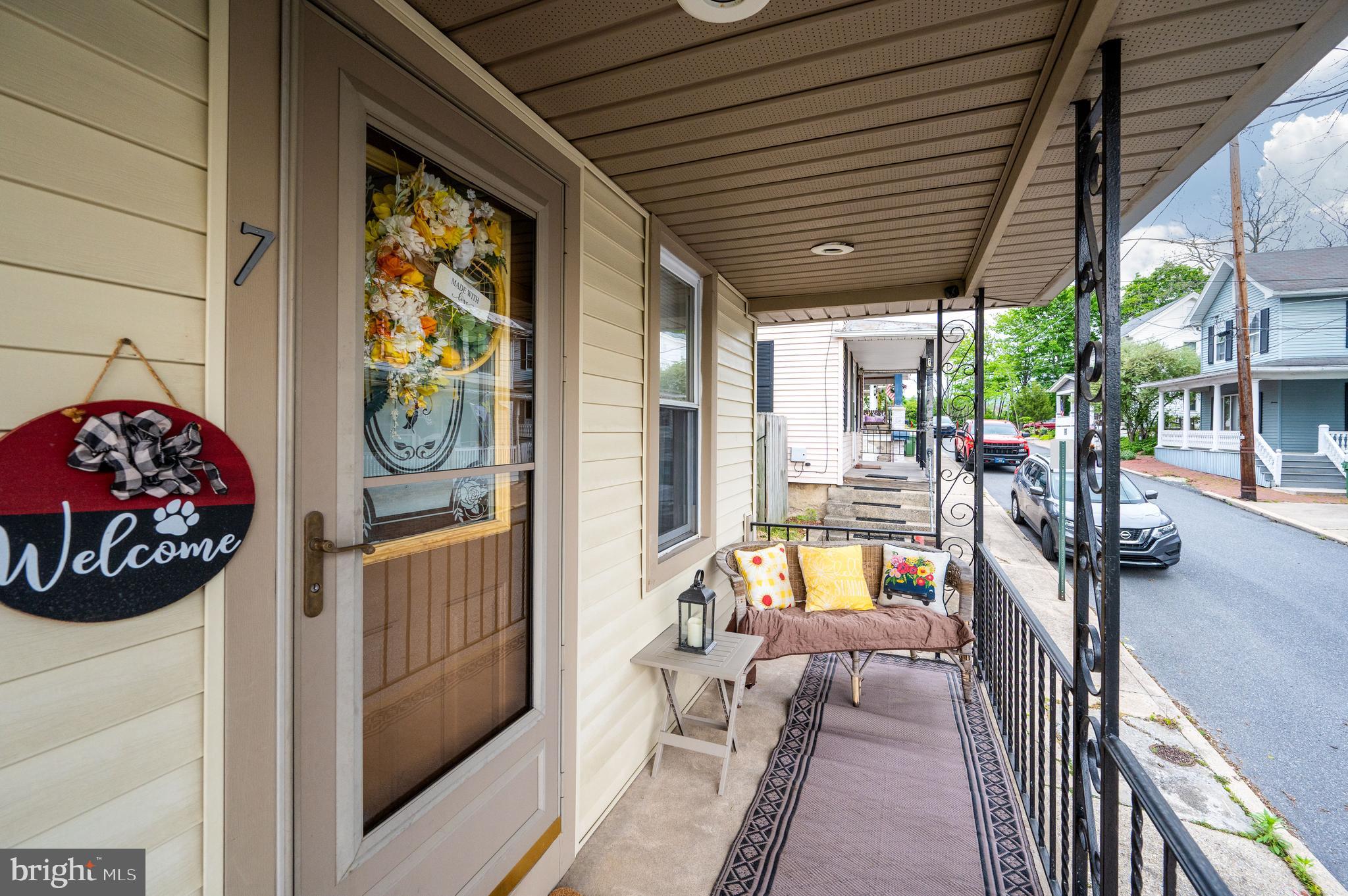 PINE GROVE - Residential