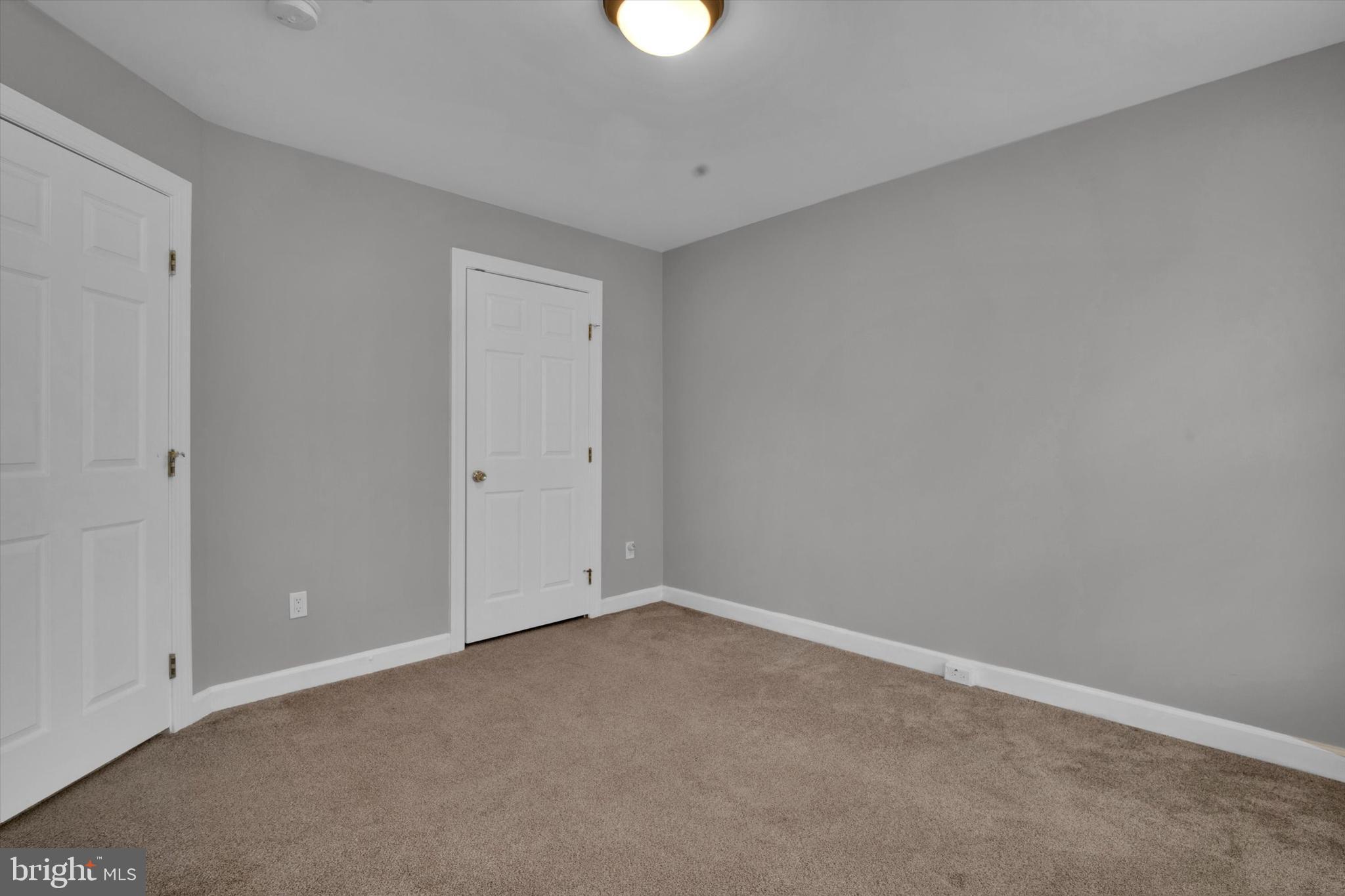 RESERVE AT TYSONS CORNER - Residential Lease