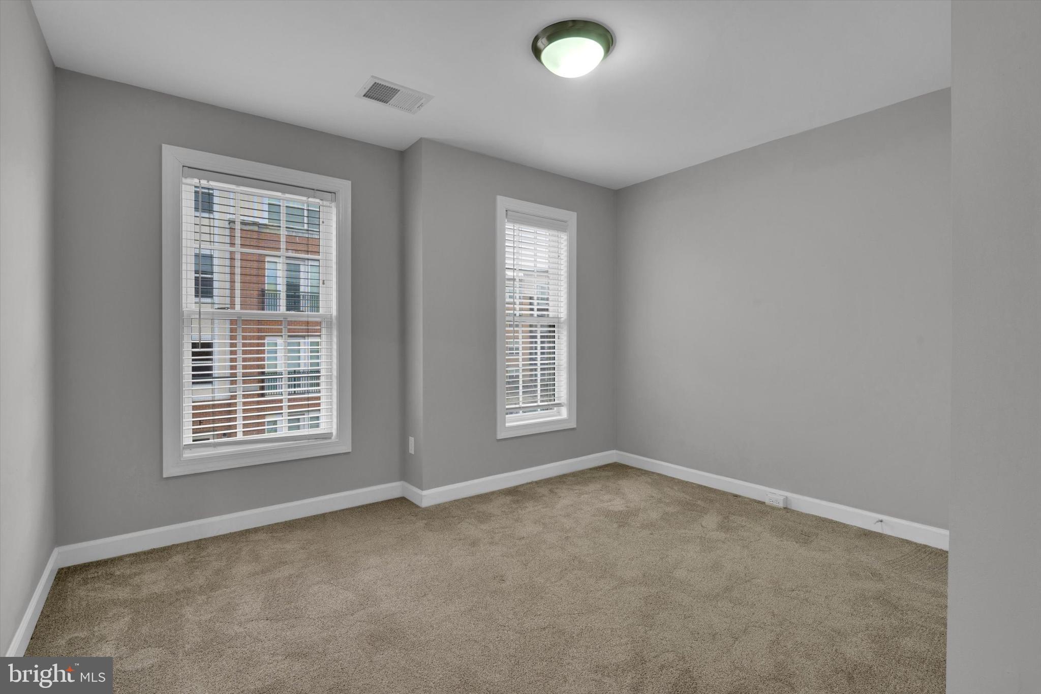 RESERVE AT TYSONS CORNER - Residential Lease