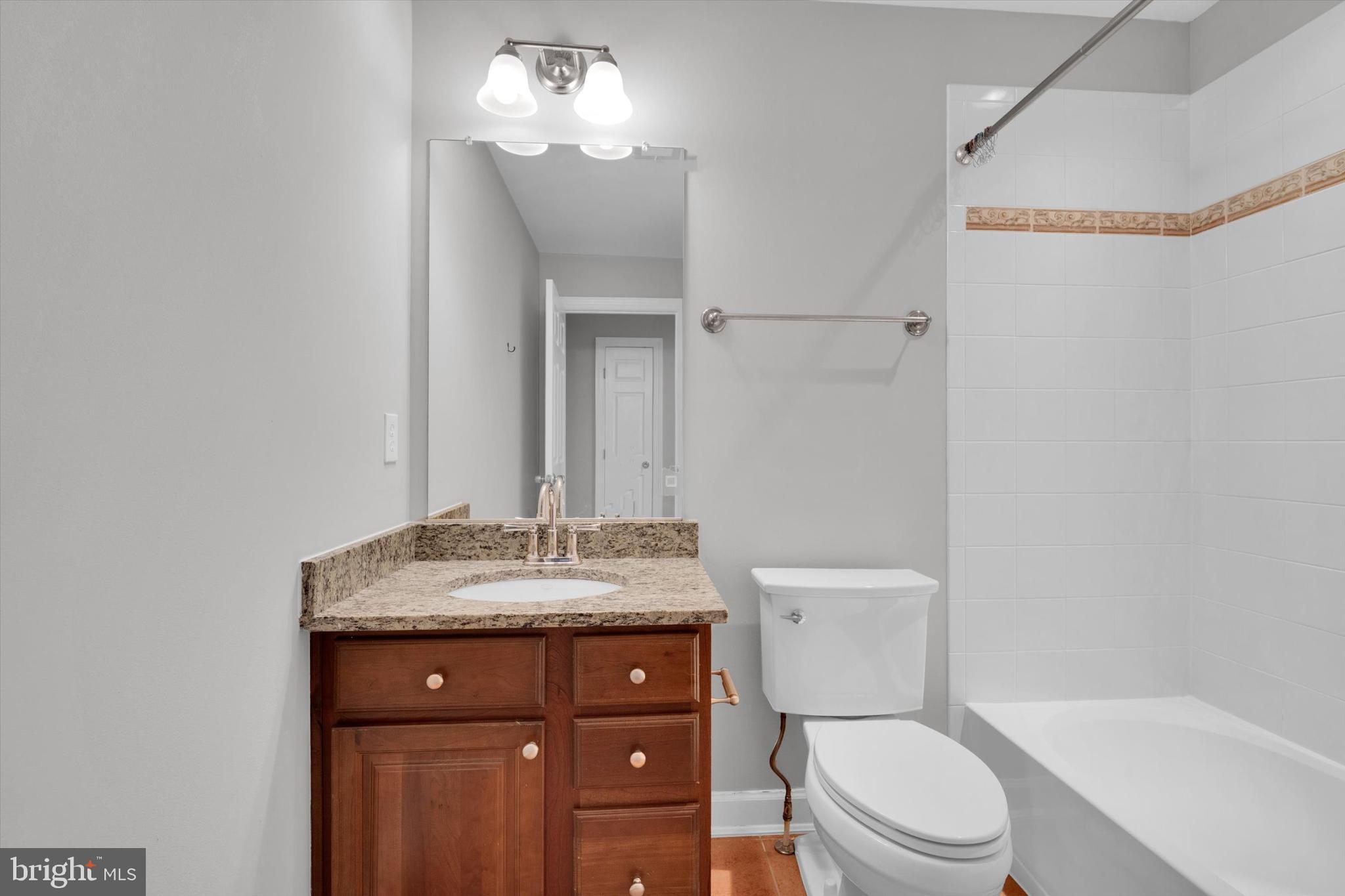 RESERVE AT TYSONS CORNER - Residential Lease