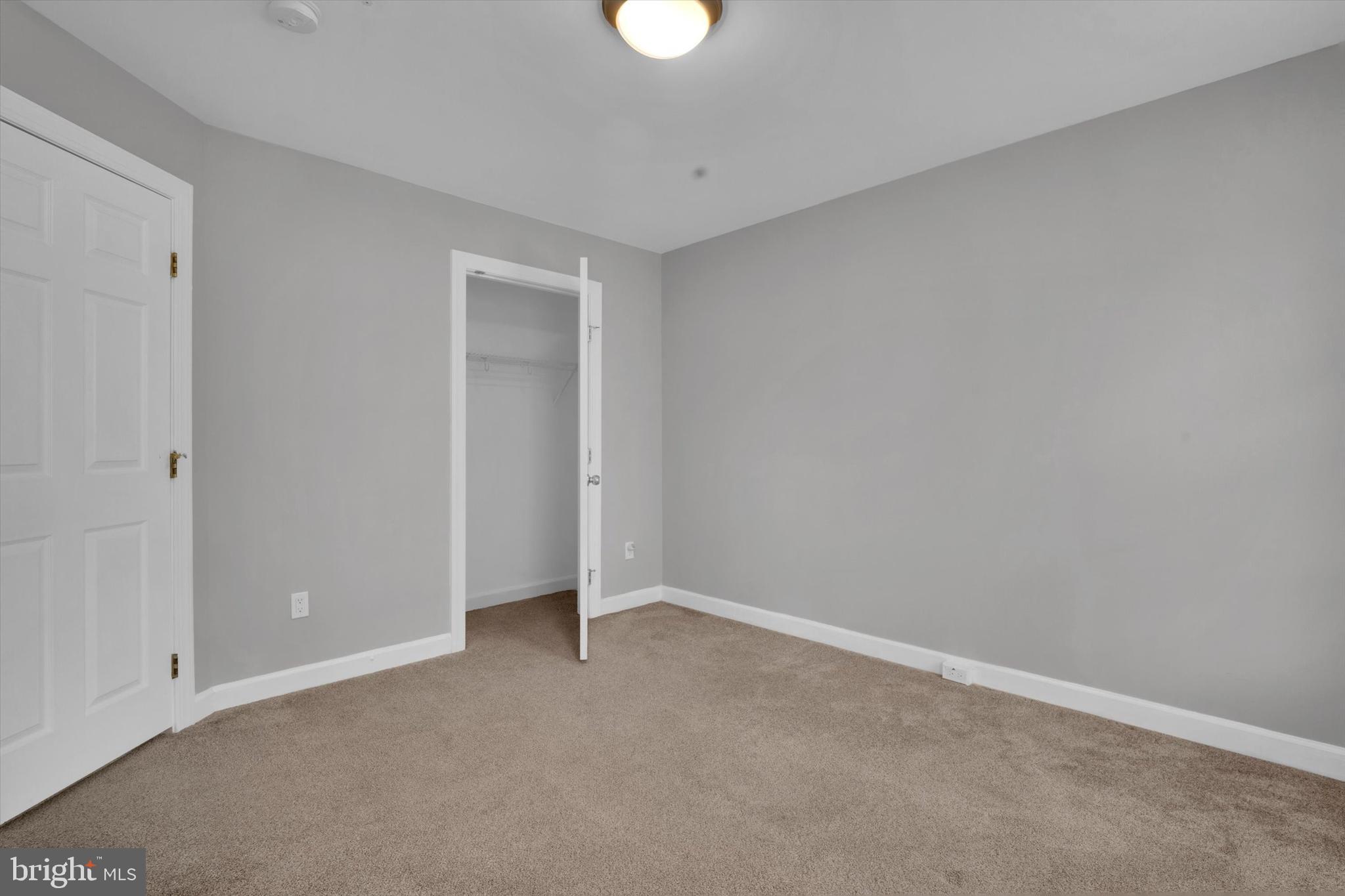 RESERVE AT TYSONS CORNER - Residential Lease