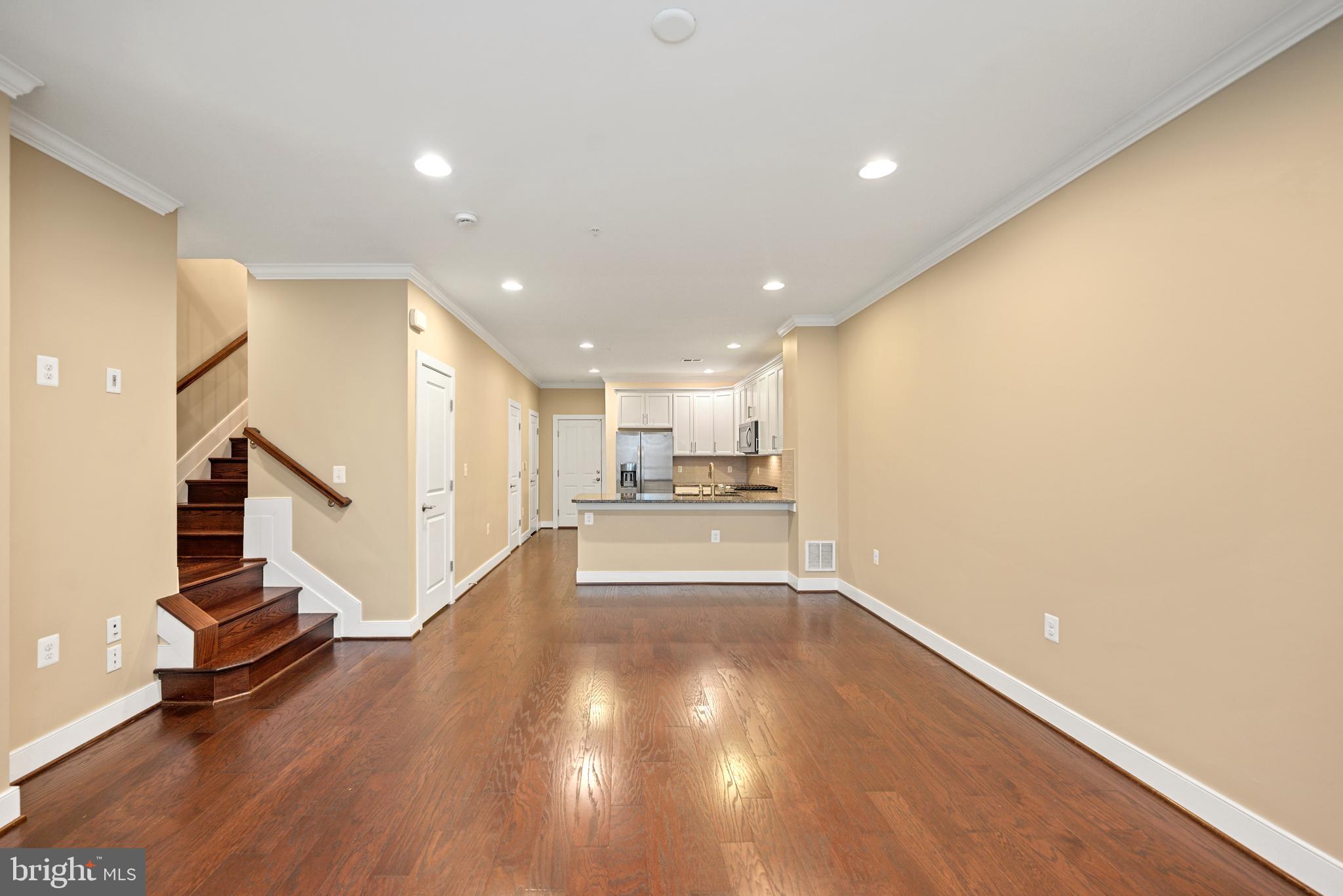 POTOMAC  YARDS - Residential Lease