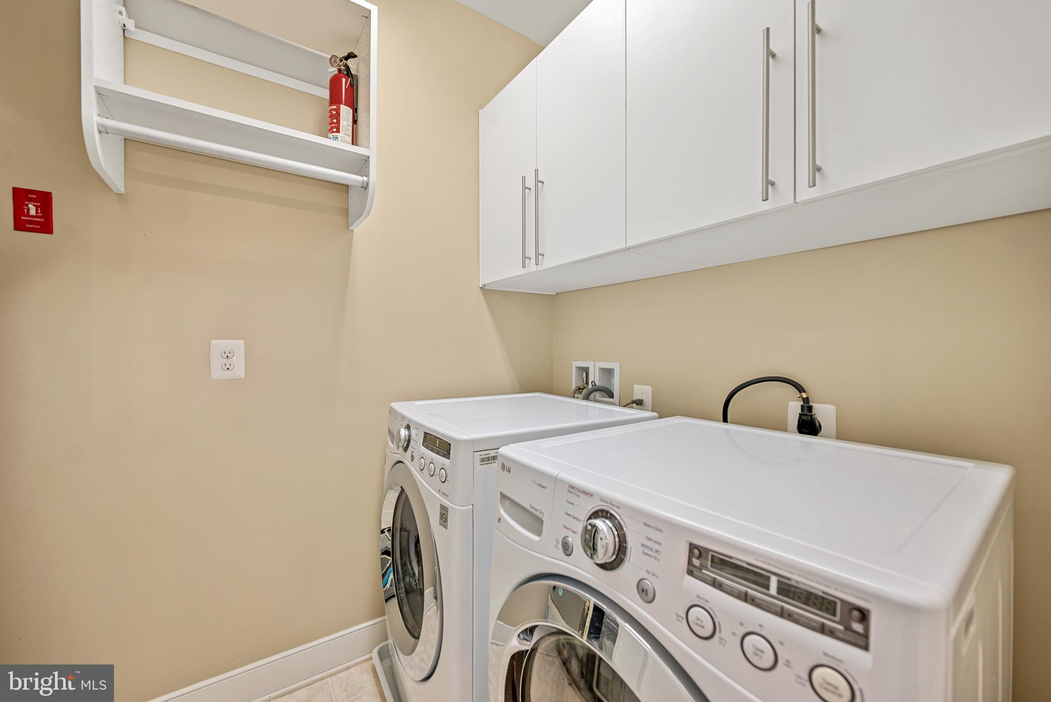 POTOMAC  YARDS - Residential Lease