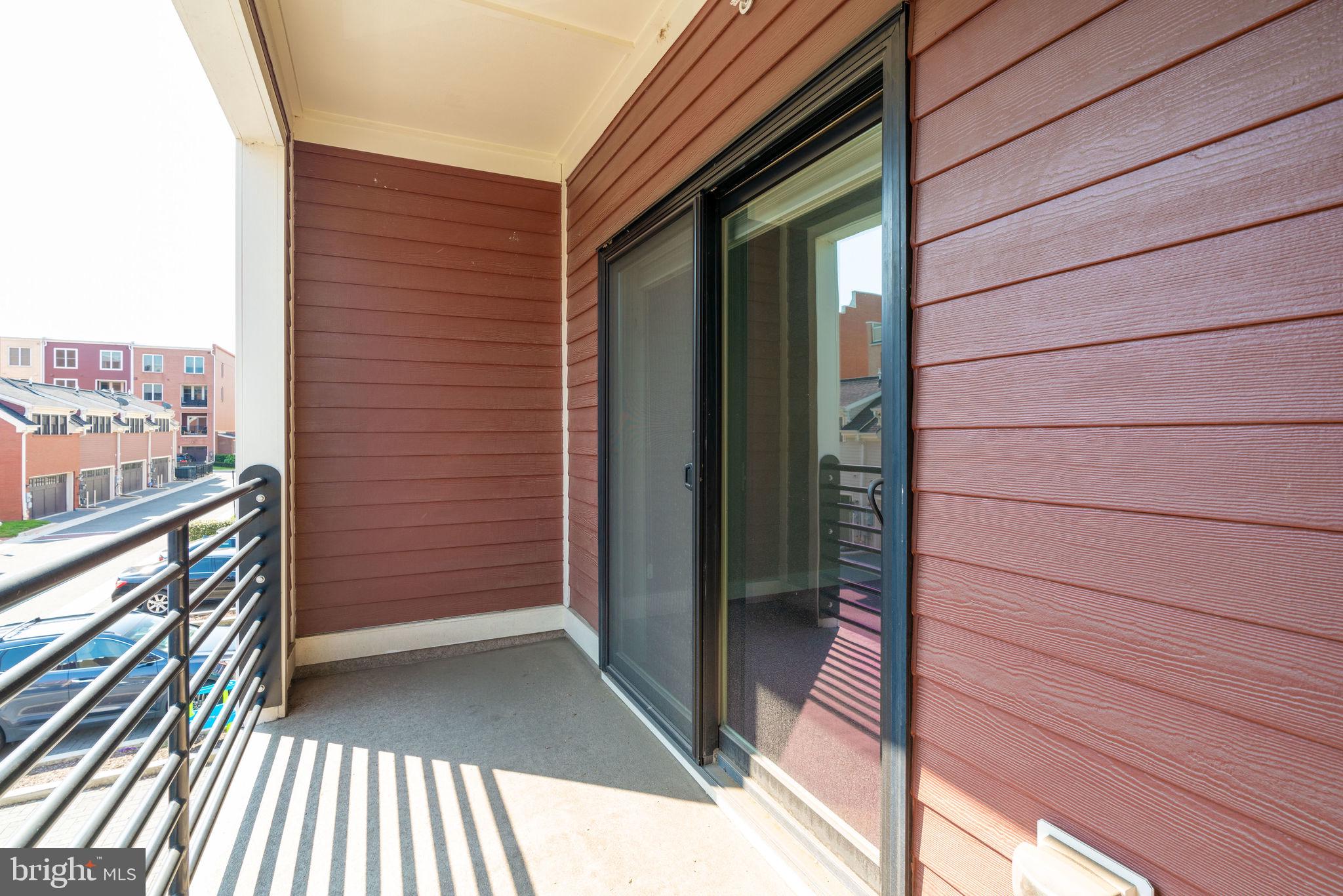 POTOMAC  YARDS - Residential Lease