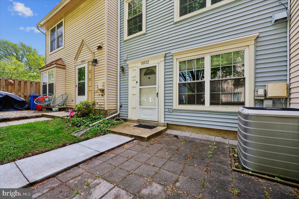 HOMELAND VILLAGE - Residential