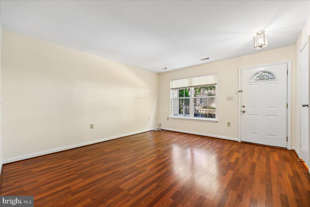 HOMELAND VILLAGE - Residential