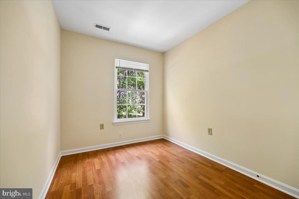 HOMELAND VILLAGE - Residential