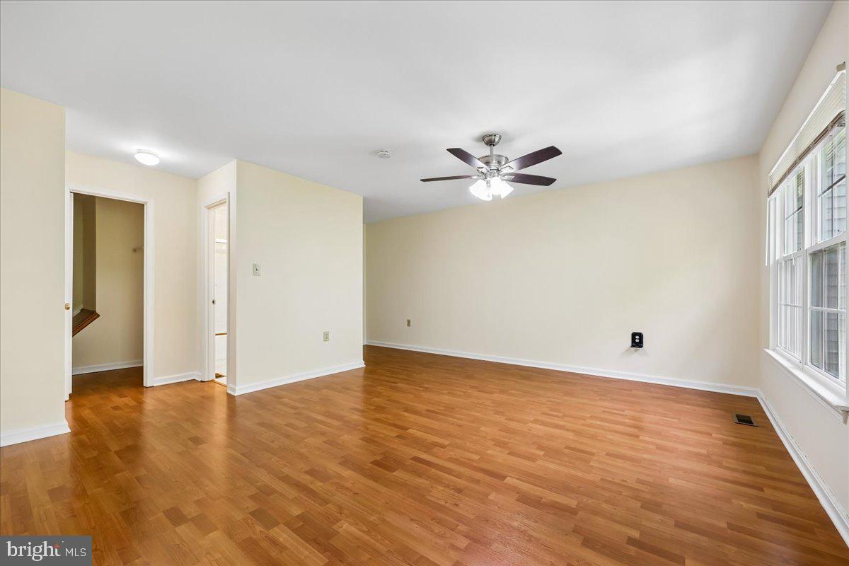 HOMELAND VILLAGE - Residential