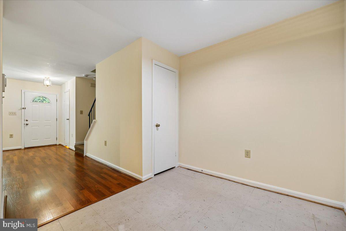 HOMELAND VILLAGE - Residential