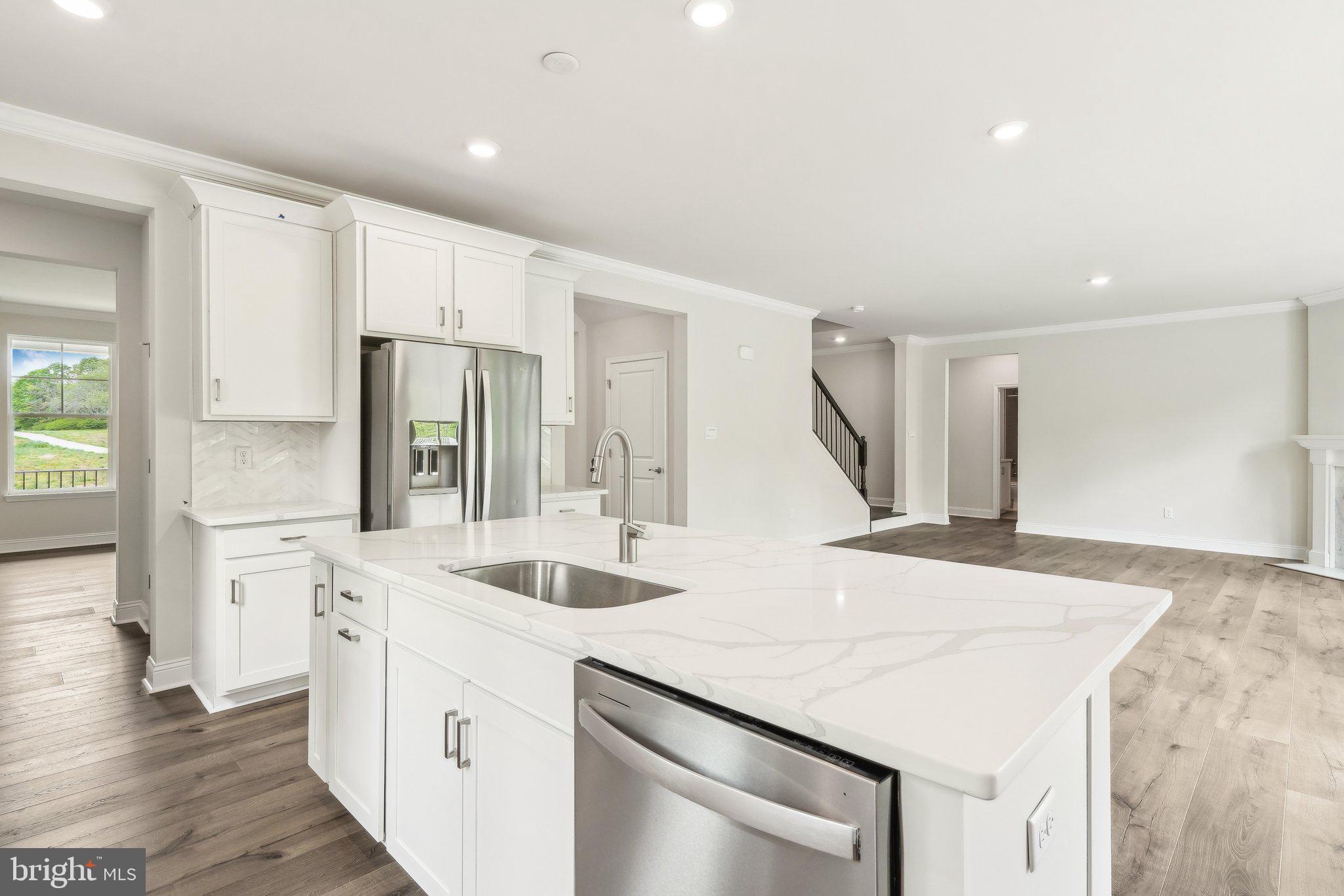 SPRING LAKES - Residential