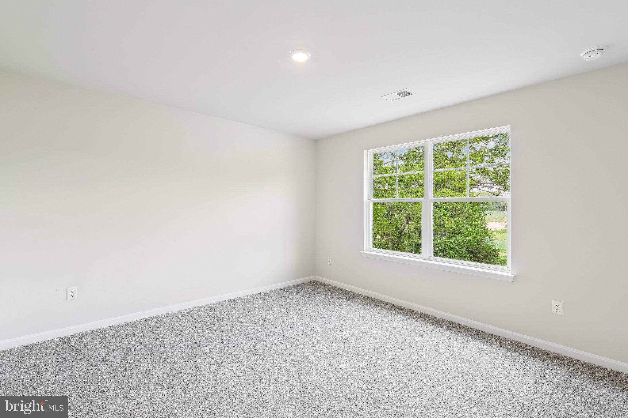 SPRING LAKES - Residential