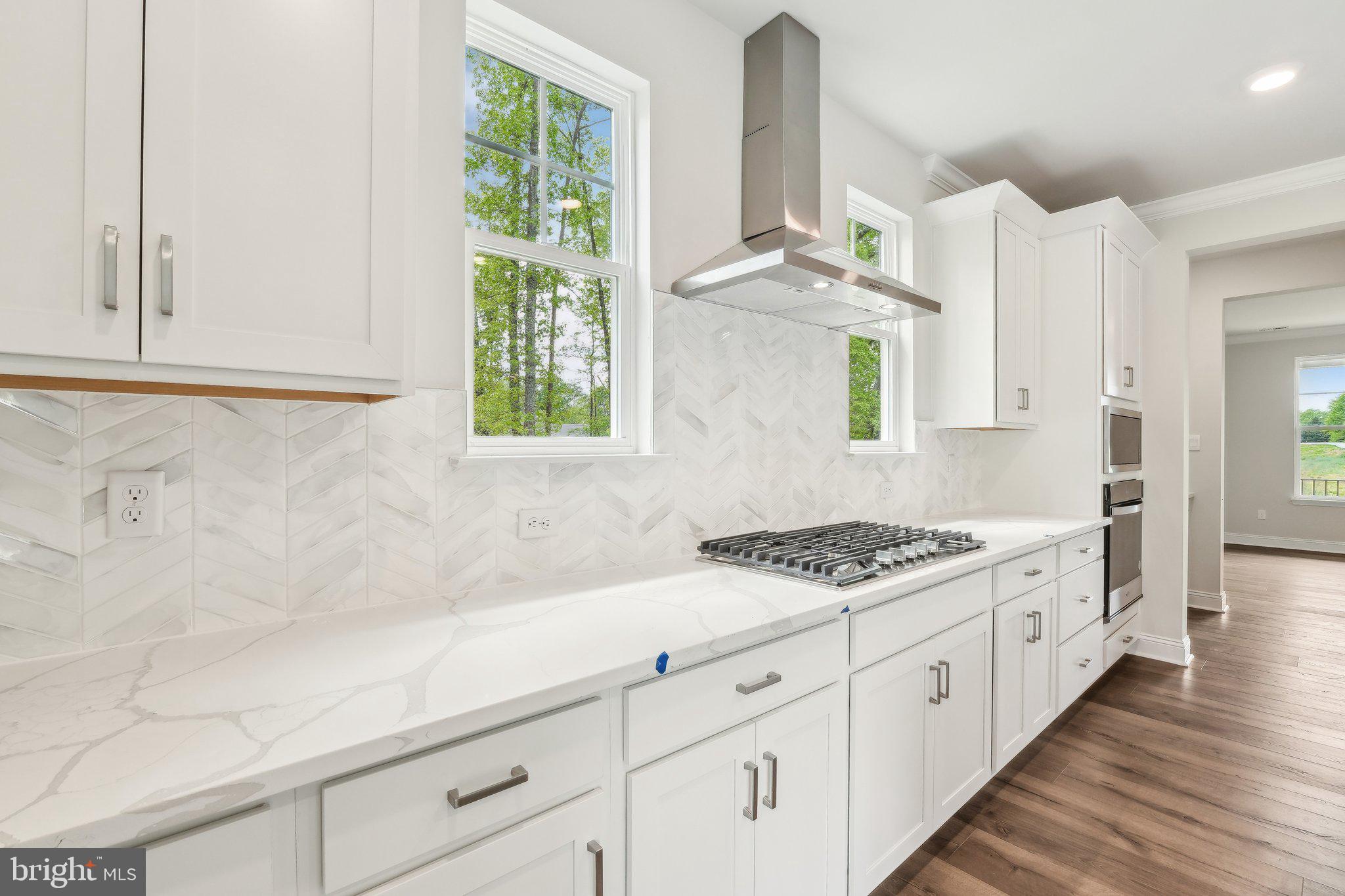 SPRING LAKES - Residential