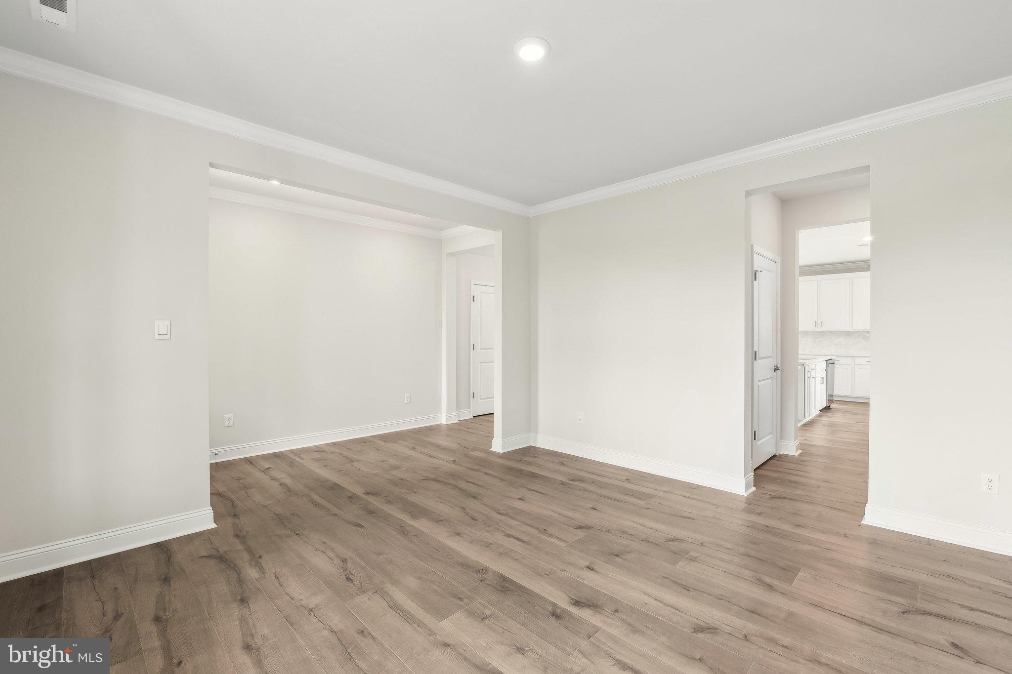 SPRING LAKES - Residential