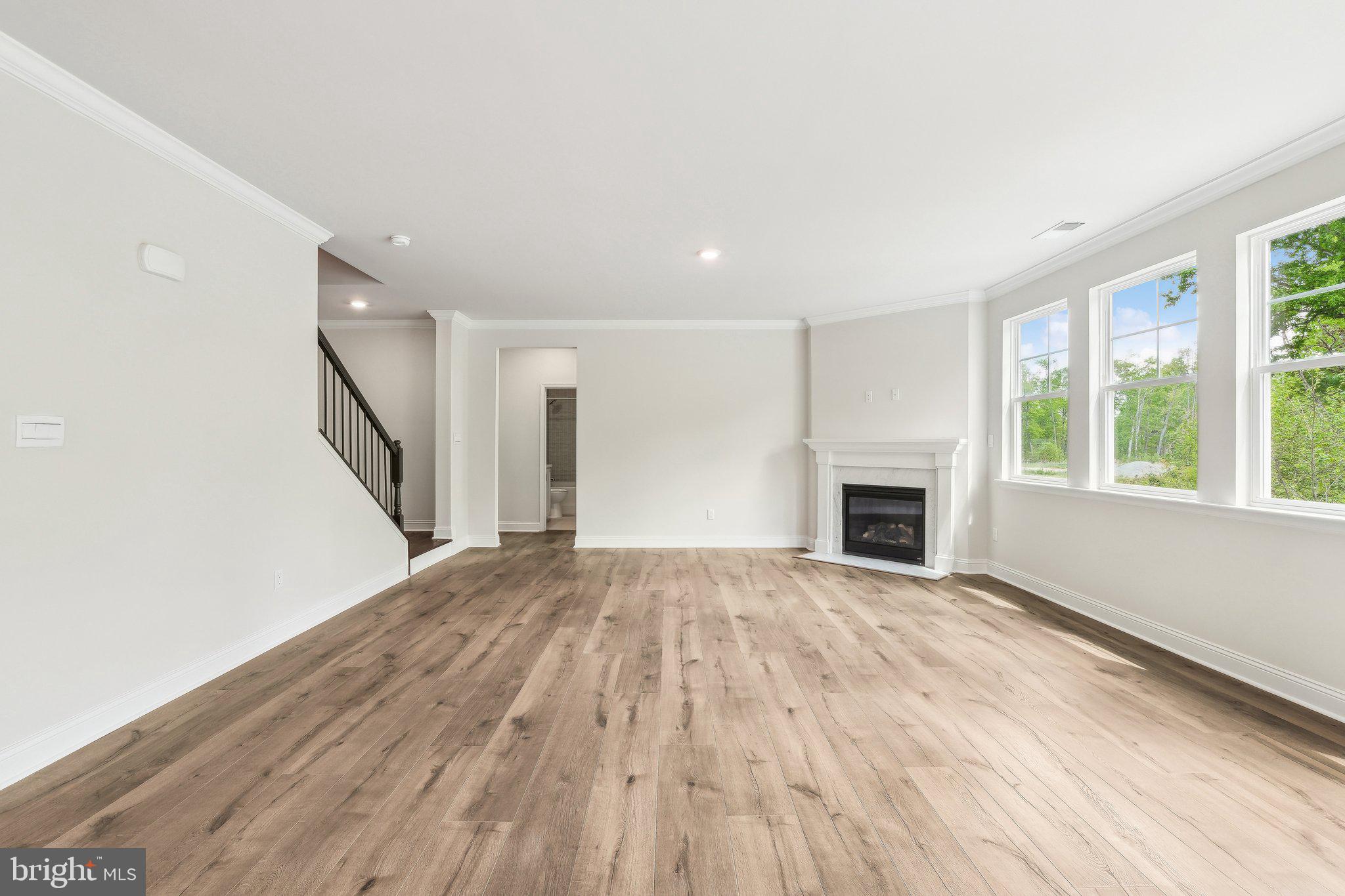 SPRING LAKES - Residential