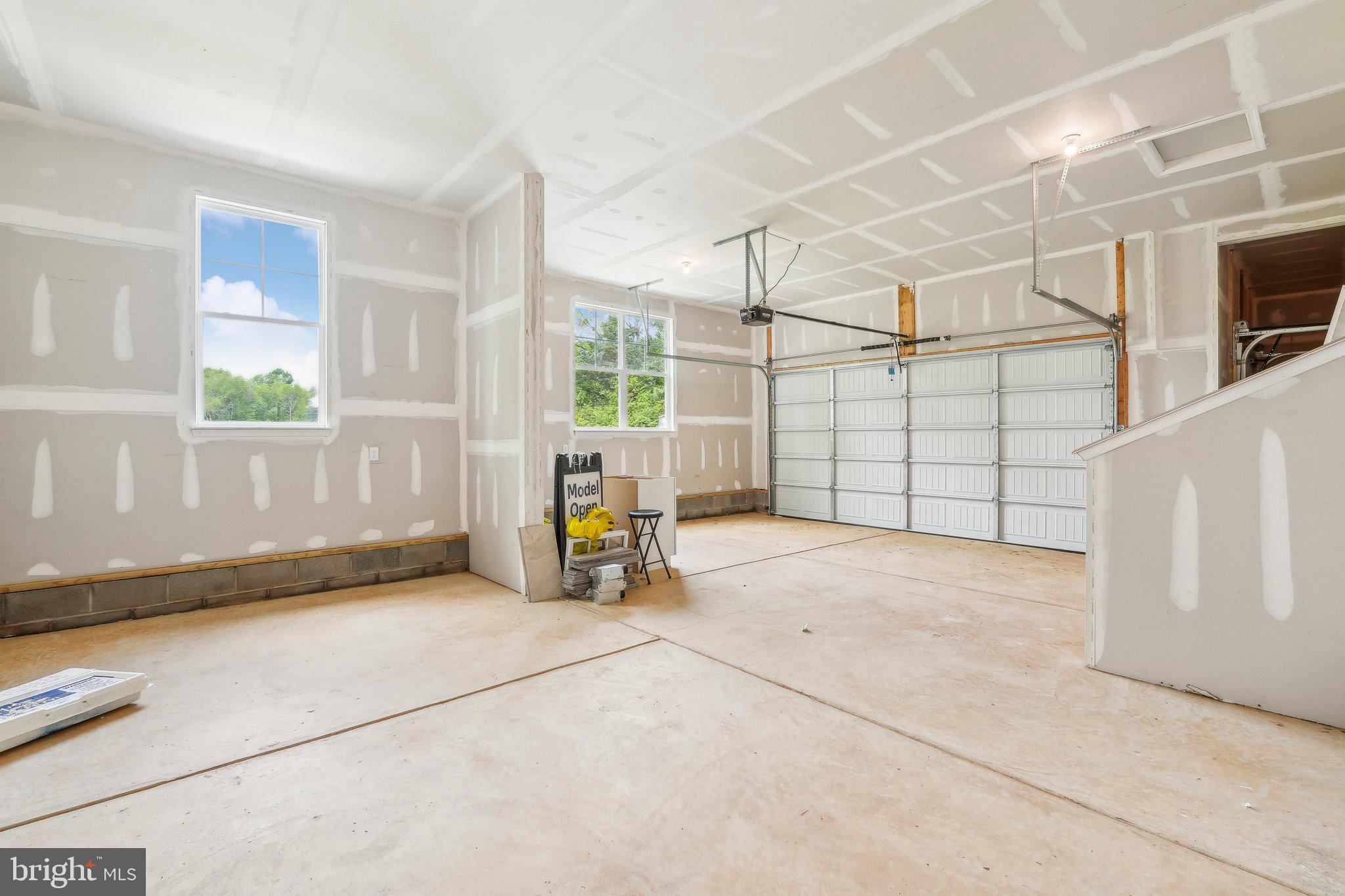 SPRING LAKES - Residential