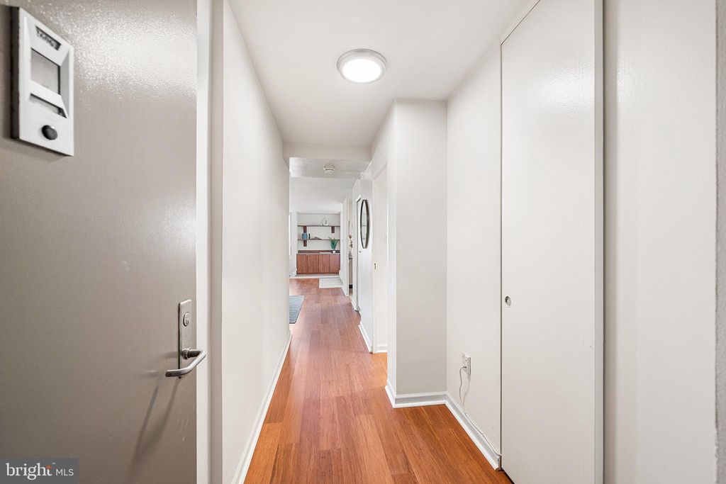 Photo of 604 - 36 S Washington Square #2606, PHILADELPHIA, PA 19106 (MLS # PAPH2566552)