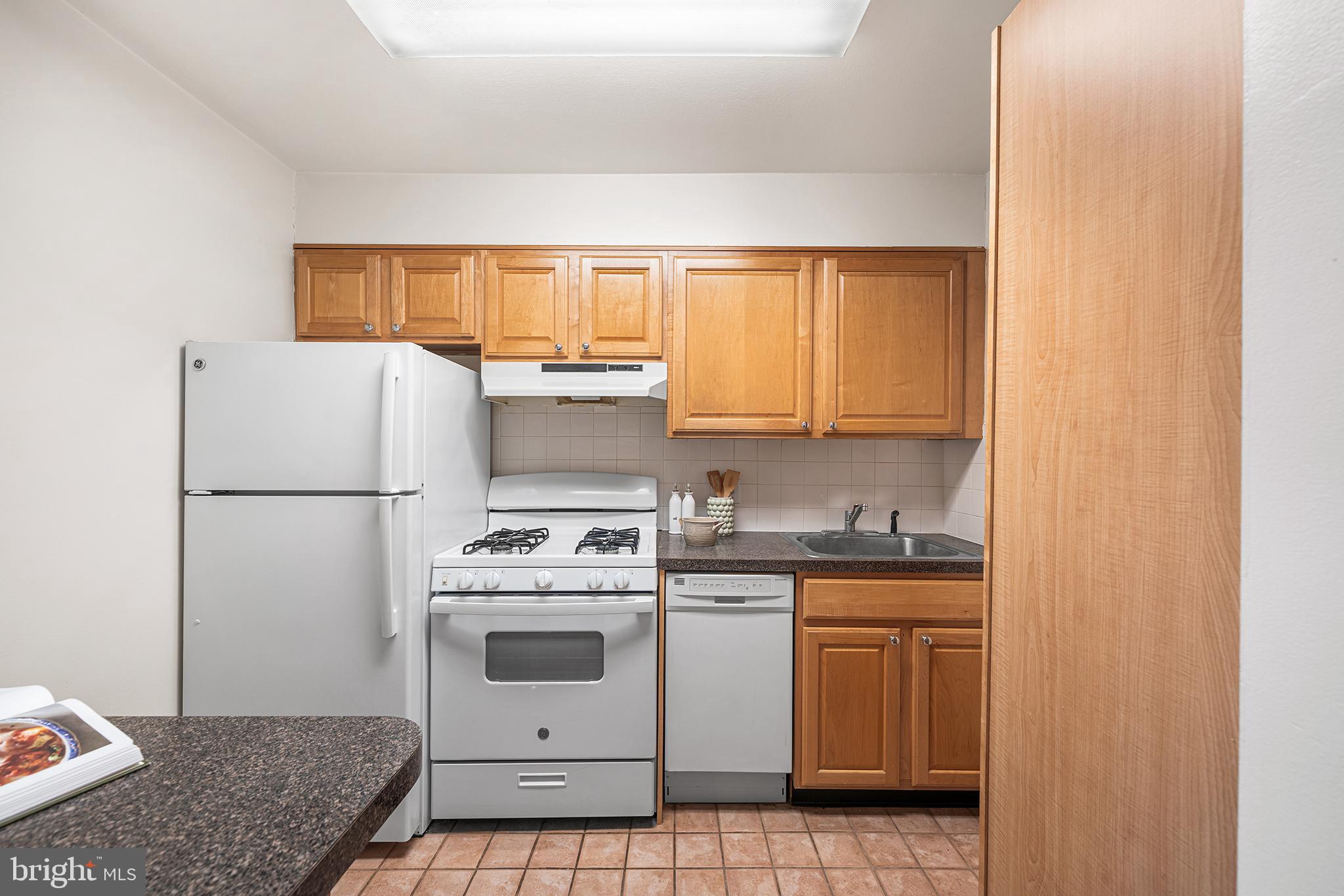 HOPKINSON HOUSE - Residential