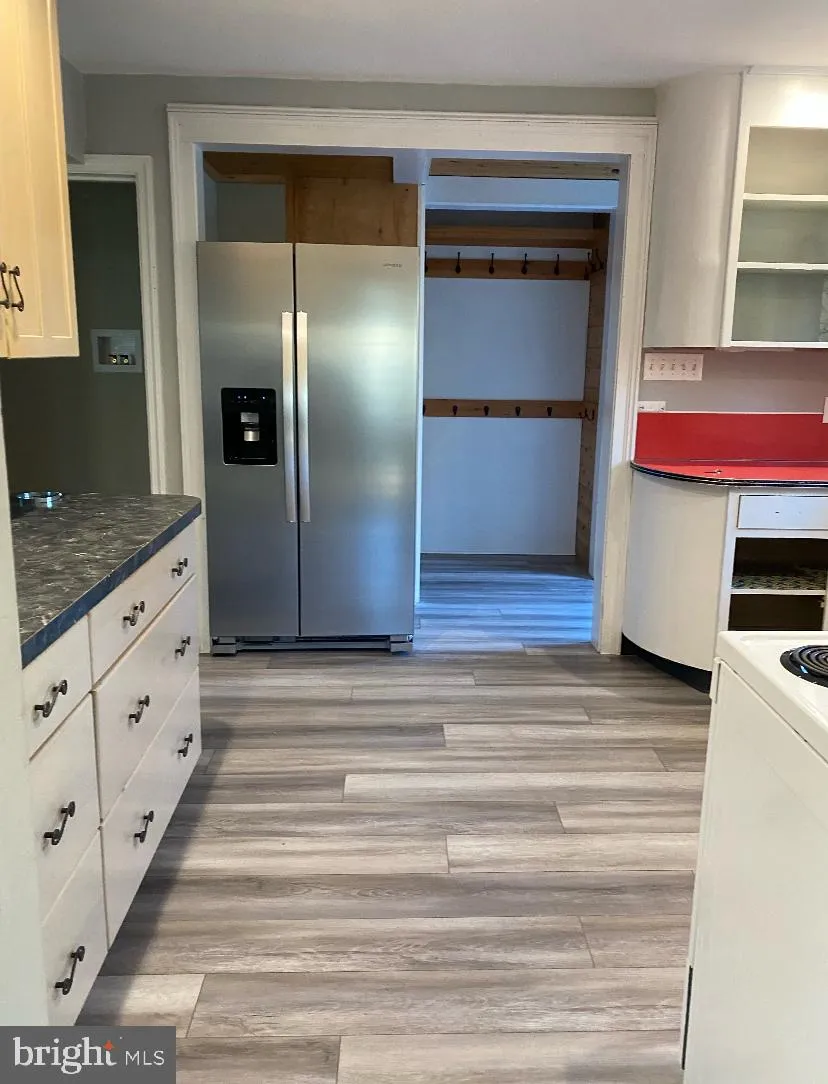 Coopersburg, Pennsylvania 18036, United States, 2 Bedrooms Bedrooms, ,1 BathroomBathrooms,Residential,Active,49079