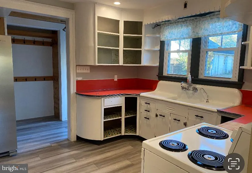 Coopersburg, Pennsylvania 18036, United States, 2 Bedrooms Bedrooms, ,1 BathroomBathrooms,Residential,Active,49079