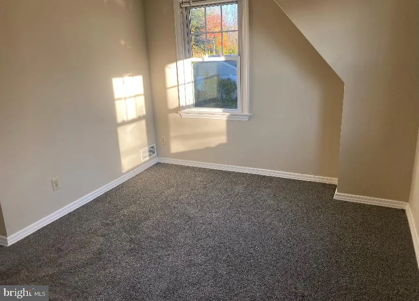 Coopersburg, Pennsylvania 18036, United States, 2 Bedrooms Bedrooms, ,1 BathroomBathrooms,Residential,Active,49079