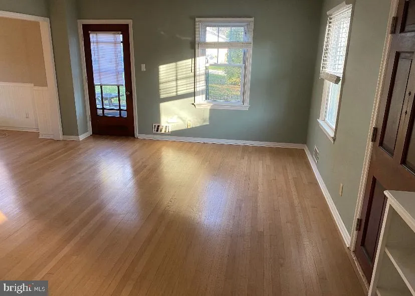 Coopersburg, Pennsylvania 18036, United States, 2 Bedrooms Bedrooms, ,1 BathroomBathrooms,Residential,Active,49079