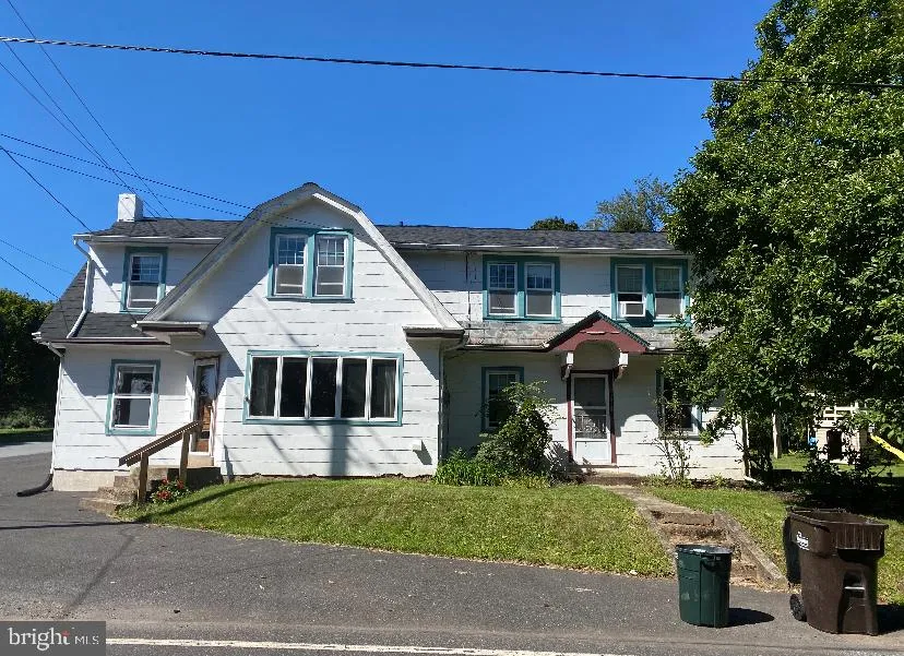 Coopersburg, Pennsylvania 18036, United States, 2 Bedrooms Bedrooms, ,1 BathroomBathrooms,Residential,Active,49079