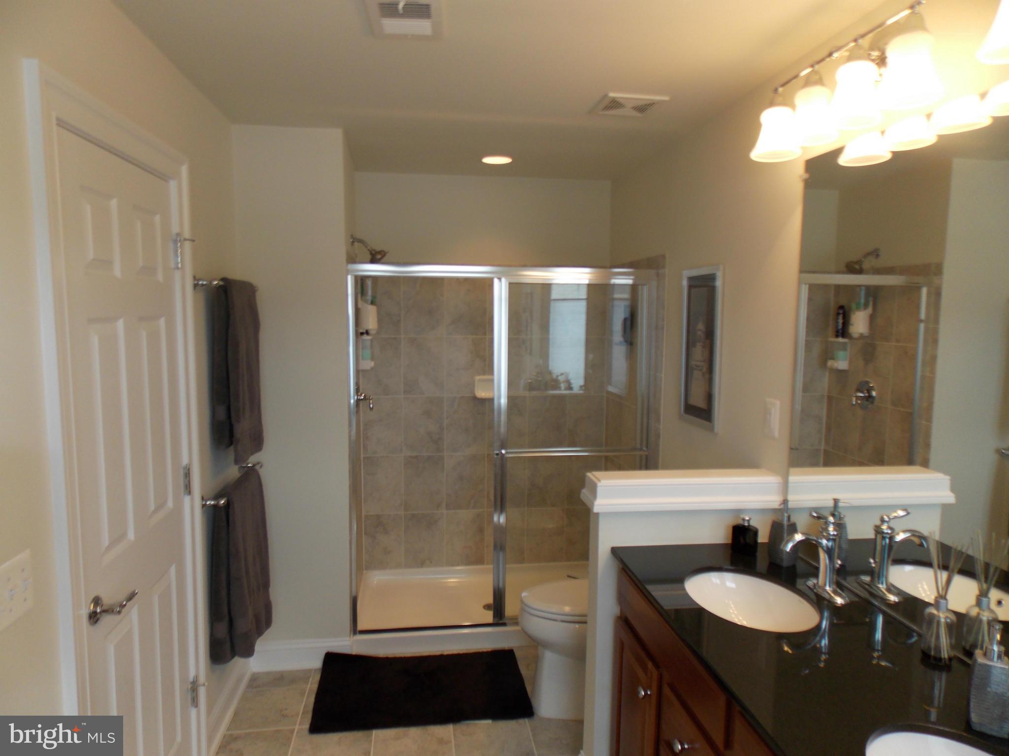 OAKLAWN - Residential